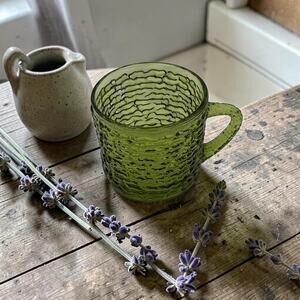 Anchor Hocking Vintage MCM Soreno Handled Glass Cups in Avocado Green